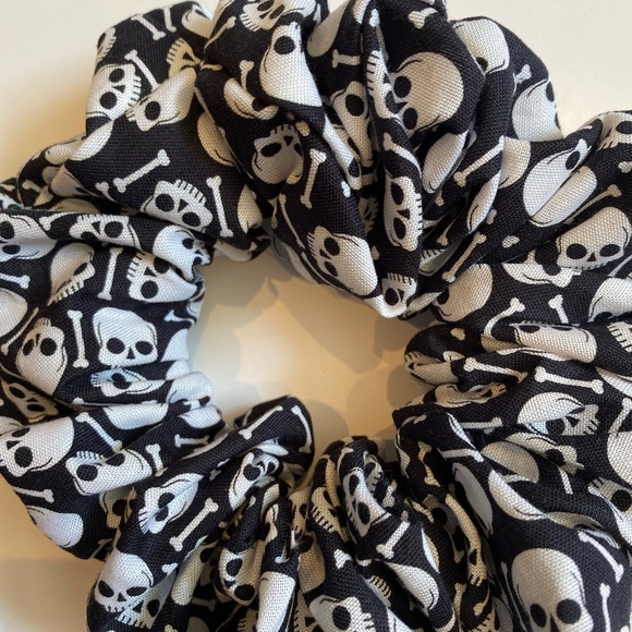 XXL scrunchie surdimensionné en coton Fait au Canada 🇨🇦 - Picture 2 of 2